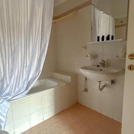 Central Home Apartment *